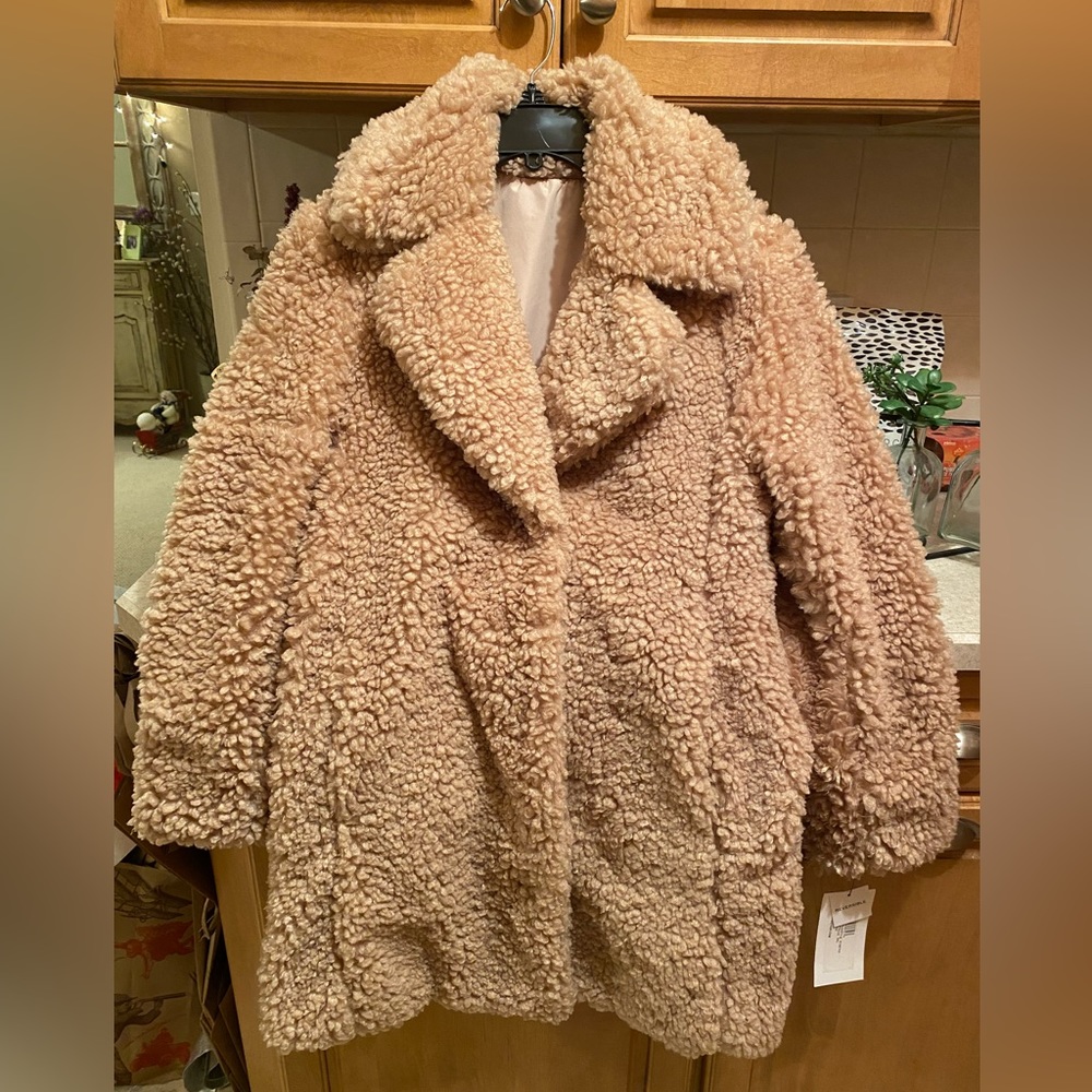 Kensie faux fur reversible coat :NWT